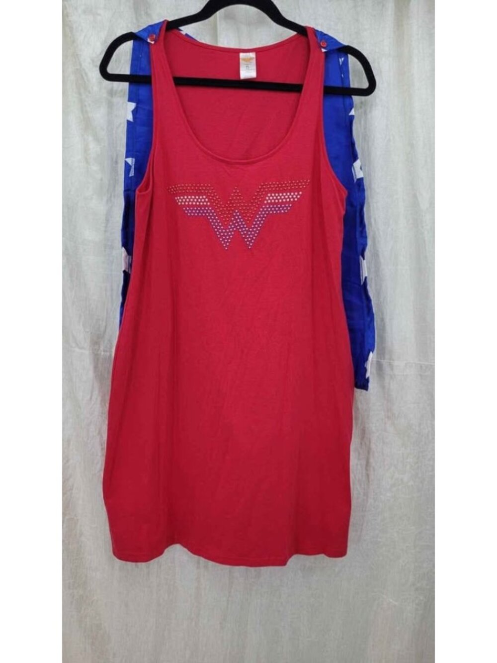 Wonder Woman Halloween Costume Women's size XL 10 / 12
